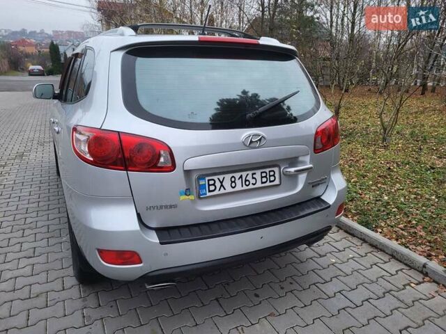 Серый Хендай Санта Фе, объемом двигателя 2.19 л и пробегом 252 тыс. км за 10300 $, фото 33 на Automoto.ua