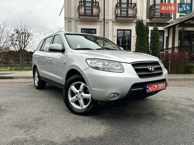 Сірий Хендай Санта Фе, об'ємом двигуна 2.2 л та пробігом 269 тис. км за 9990 $, фото 23 на Automoto.ua
