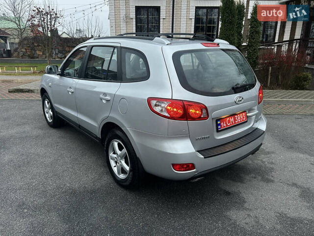Сірий Хендай Санта Фе, об'ємом двигуна 2.2 л та пробігом 269 тис. км за 9990 $, фото 35 на Automoto.ua