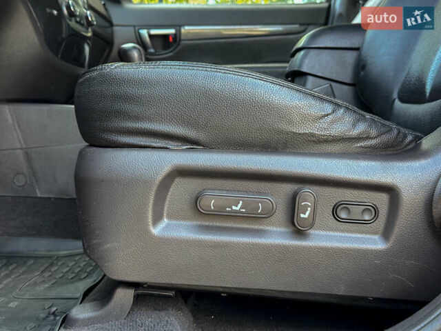 Серый Хендай Санта Фе, объемом двигателя 2.2 л и пробегом 229 тыс. км за 11900 $, фото 60 на Automoto.ua