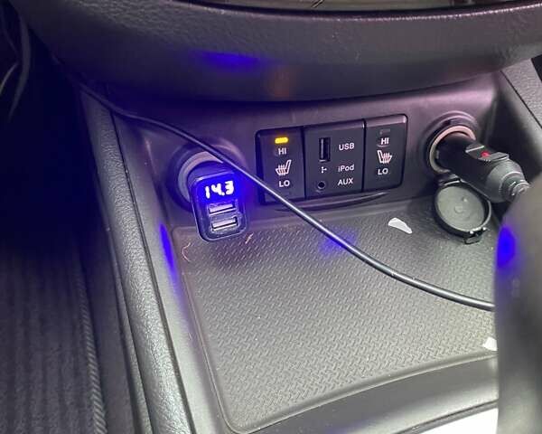 Серый Хендай Санта Фе, объемом двигателя 2 л и пробегом 92 тыс. км за 11900 $, фото 13 на Automoto.ua