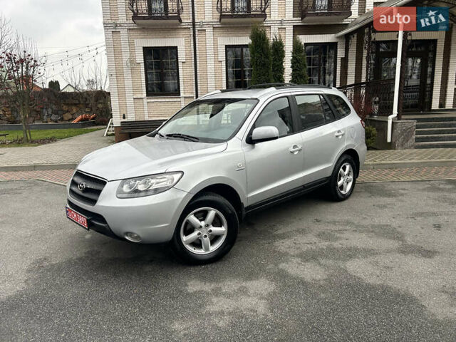 Сірий Хендай Санта Фе, об'ємом двигуна 2.2 л та пробігом 269 тис. км за 9990 $, фото 3 на Automoto.ua
