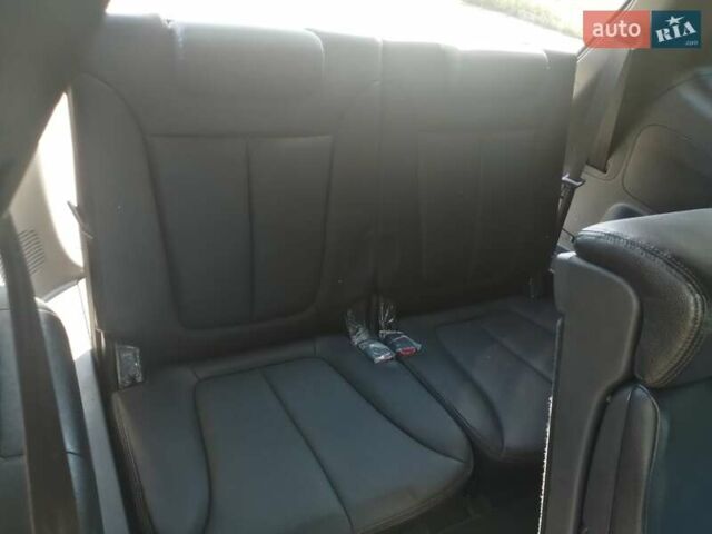 Серый Хендай Санта Фе, объемом двигателя 2 л и пробегом 370 тыс. км за 12200 $, фото 16 на Automoto.ua