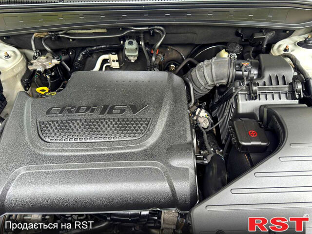 Серый Хендай Санта Фе, объемом двигателя 2.2 л и пробегом 156 тыс. км за 11250 $, фото 11 на Automoto.ua