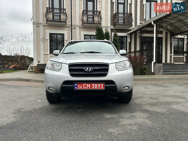 Сірий Хендай Санта Фе, об'ємом двигуна 2.2 л та пробігом 269 тис. км за 9990 $, фото 18 на Automoto.ua