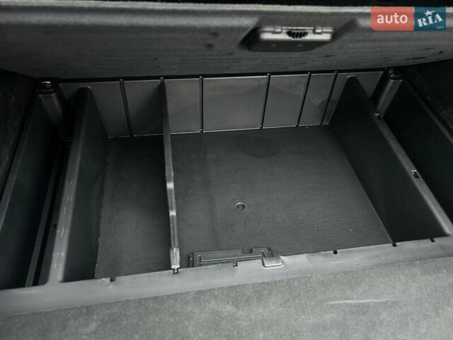 Сірий Хендай Санта Фе, об'ємом двигуна 2.2 л та пробігом 269 тис. км за 9990 $, фото 66 на Automoto.ua