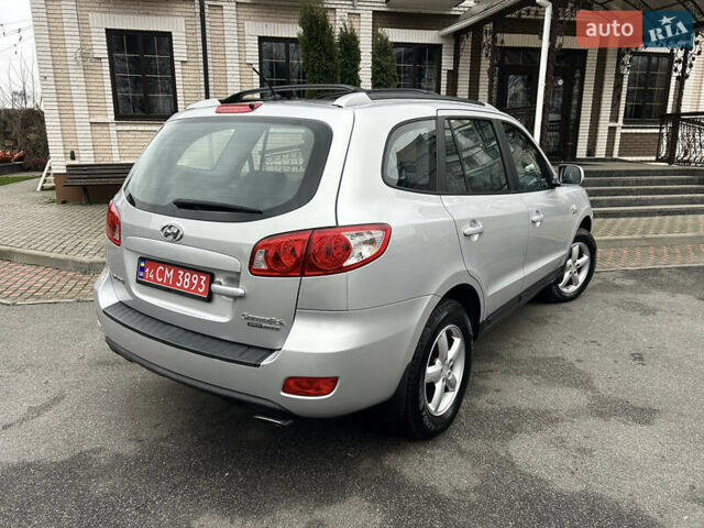 Сірий Хендай Санта Фе, об'ємом двигуна 2.2 л та пробігом 269 тис. км за 9990 $, фото 28 на Automoto.ua