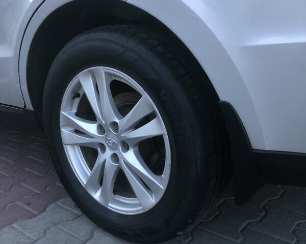 Серый Хендай Санта Фе, объемом двигателя 2.2 л и пробегом 265 тыс. км за 12500 $, фото 6 на Automoto.ua