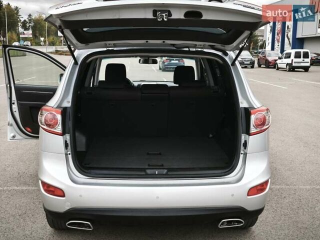 Серый Хендай Санта Фе, объемом двигателя 2.2 л и пробегом 258 тыс. км за 11450 $, фото 15 на Automoto.ua