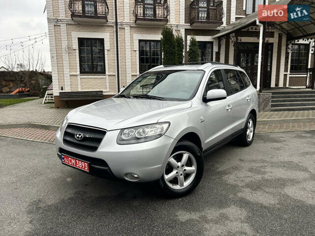 Сірий Хендай Санта Фе, об'ємом двигуна 2.2 л та пробігом 269 тис. км за 9990 $, фото 6 на Automoto.ua