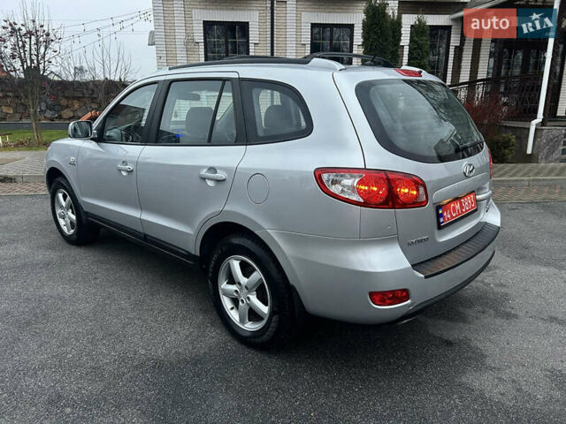 Сірий Хендай Санта Фе, об'ємом двигуна 2.2 л та пробігом 269 тис. км за 9990 $, фото 38 на Automoto.ua