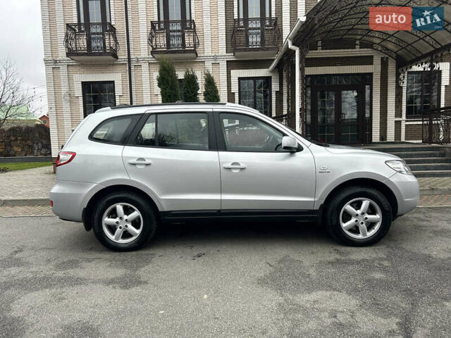 Сірий Хендай Санта Фе, об'ємом двигуна 2.2 л та пробігом 269 тис. км за 9990 $, фото 26 на Automoto.ua