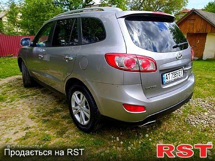 Серый Хендай Санта Фе, объемом двигателя 2.2 л и пробегом 226 тыс. км за 10850 $, фото 3 на Automoto.ua
