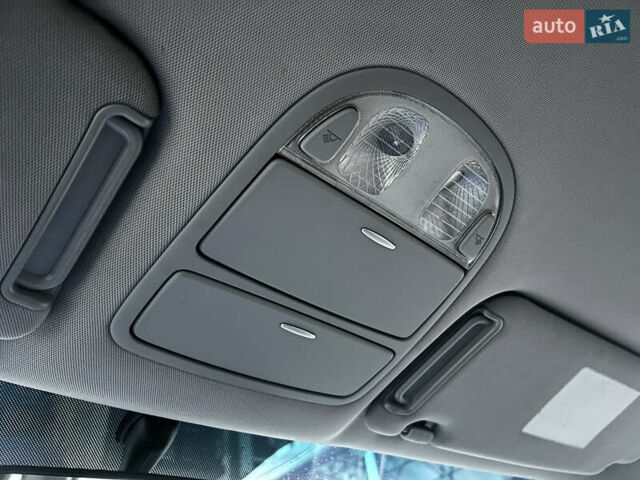 Сірий Хендай Санта Фе, об'ємом двигуна 2.2 л та пробігом 269 тис. км за 9990 $, фото 53 на Automoto.ua