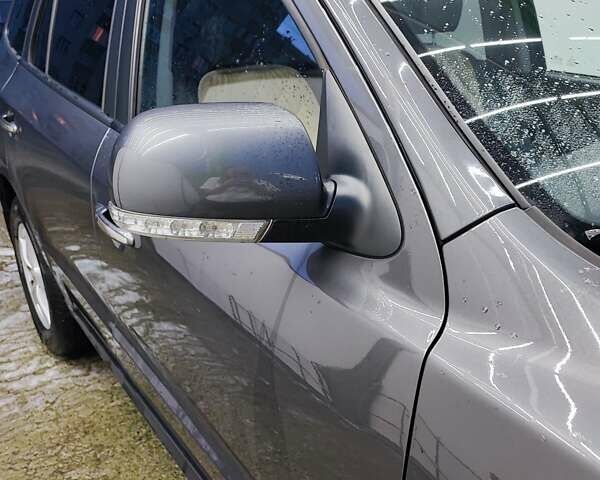 Серый Хендай Санта Фе, объемом двигателя 2.2 л и пробегом 202 тыс. км за 13999 $, фото 62 на Automoto.ua