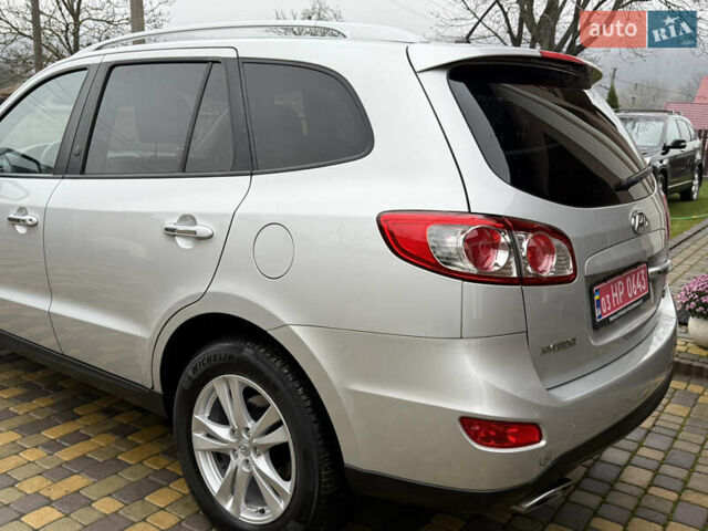 Серый Хендай Санта Фе, объемом двигателя 2.2 л и пробегом 148 тыс. км за 12950 $, фото 13 на Automoto.ua