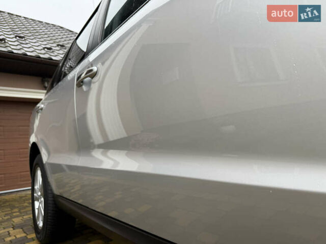 Серый Хендай Санта Фе, объемом двигателя 2.2 л и пробегом 148 тыс. км за 12950 $, фото 69 на Automoto.ua