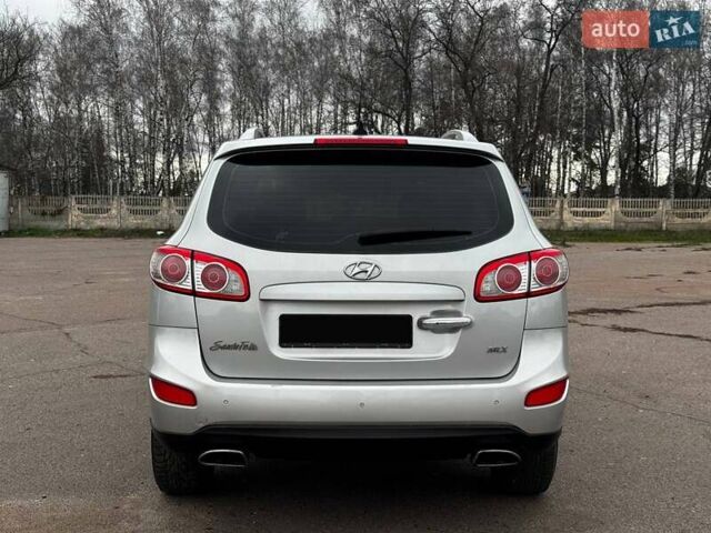 Сірий Хендай Санта Фе, об'ємом двигуна 2.2 л та пробігом 180 тис. км за 11200 $, фото 11 на Automoto.ua