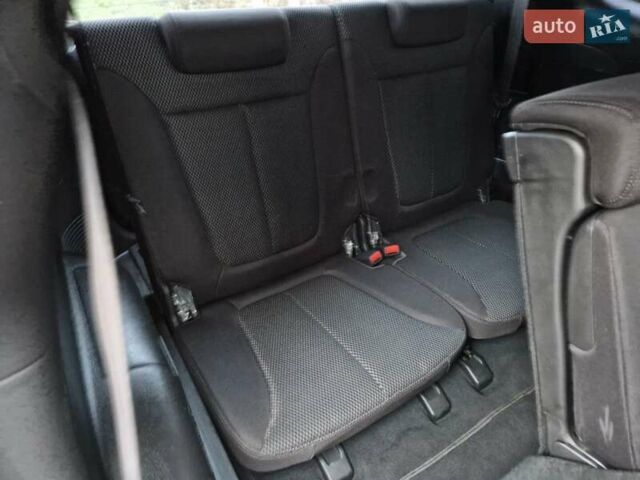 Серый Хендай Санта Фе, объемом двигателя 2.2 л и пробегом 165 тыс. км за 12500 $, фото 17 на Automoto.ua