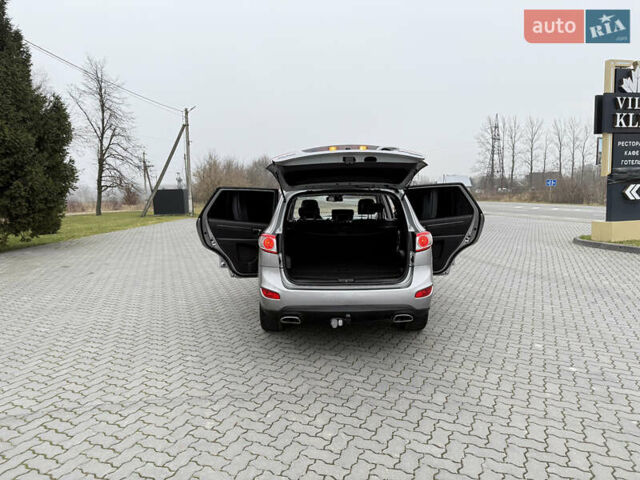 Серый Хендай Санта Фе, объемом двигателя 2 л и пробегом 236 тыс. км за 12600 $, фото 33 на Automoto.ua