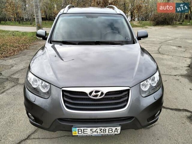 Сірий Хендай Санта Фе, об'ємом двигуна 2.2 л та пробігом 162 тис. км за 13500 $, фото 4 на Automoto.ua