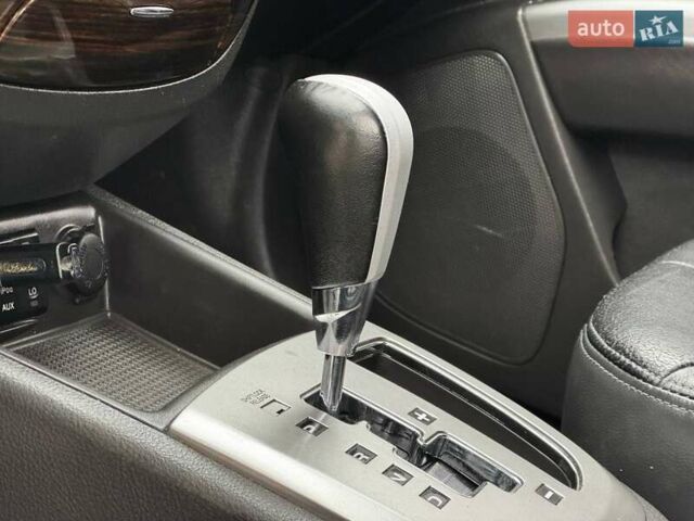 Сірий Хендай Санта Фе, об'ємом двигуна 2.2 л та пробігом 180 тис. км за 11200 $, фото 26 на Automoto.ua
