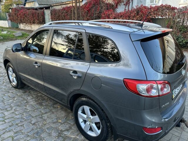 Серый Хендай Санта Фе, объемом двигателя 2.2 л и пробегом 162 тыс. км за 11500 $, фото 3 на Automoto.ua