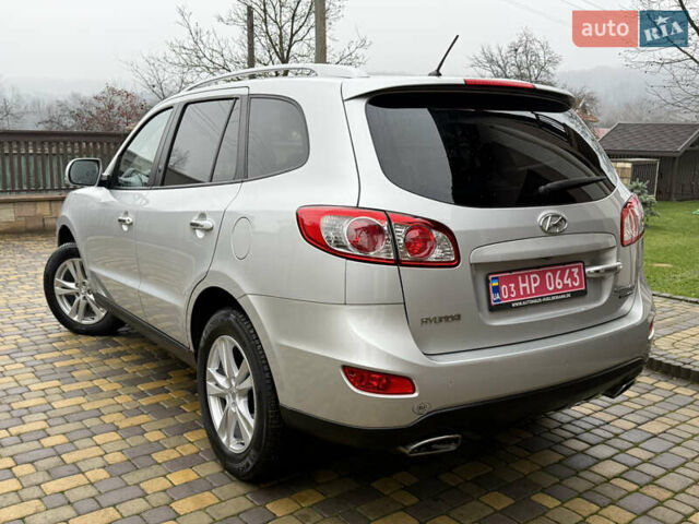 Серый Хендай Санта Фе, объемом двигателя 2.2 л и пробегом 148 тыс. км за 12950 $, фото 12 на Automoto.ua
