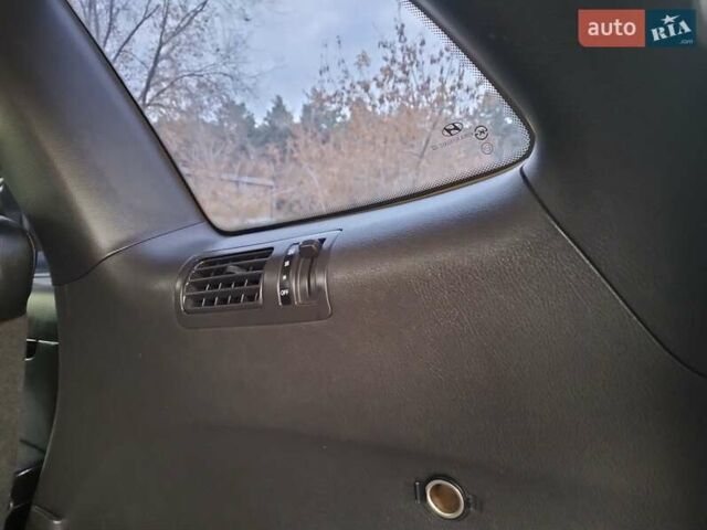 Сірий Хендай Санта Фе, об'ємом двигуна 2.2 л та пробігом 162 тис. км за 13500 $, фото 18 на Automoto.ua