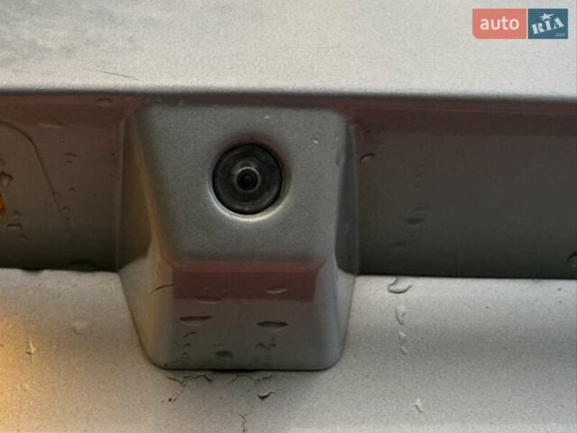 Серый Хендай Санта Фе, объемом двигателя 2.2 л и пробегом 226 тыс. км за 12999 $, фото 22 на Automoto.ua