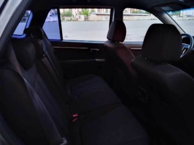 Сірий Хендай Санта Фе, об'ємом двигуна 2.2 л та пробігом 440 тис. км за 11000 $, фото 15 на Automoto.ua