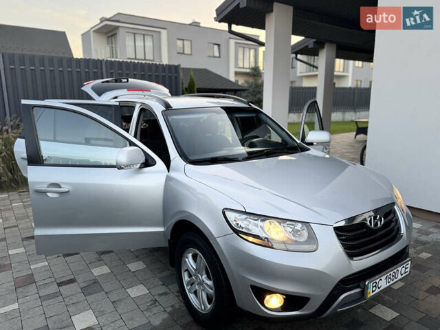 Серый Хендай Санта Фе, объемом двигателя 2.2 л и пробегом 191 тыс. км за 12900 $, фото 39 на Automoto.ua