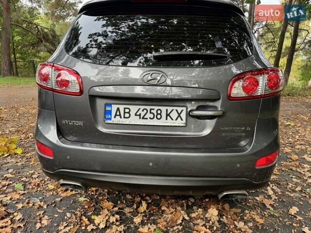 Хендай Санта Фе 2011 в Виннице на Automoto.ua Серый Хендай Санта Фе, объемом двигателя 2.2 л и пробегом 222 тыс. км за 12800 $, фото 14 на Automoto.ua