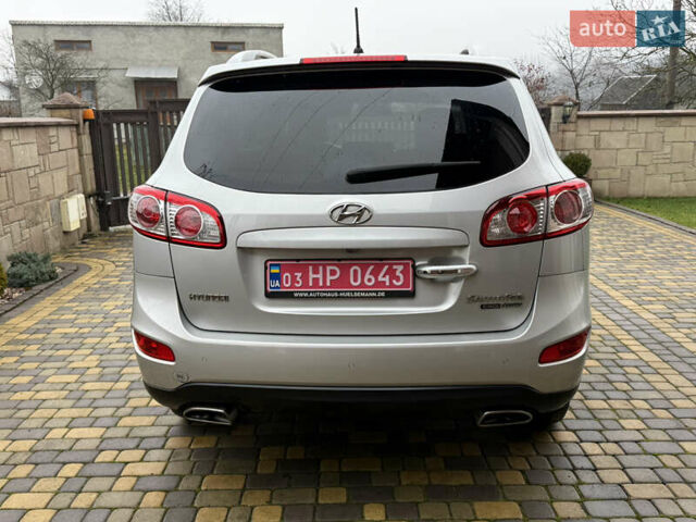 Серый Хендай Санта Фе, объемом двигателя 2.2 л и пробегом 148 тыс. км за 12950 $, фото 14 на Automoto.ua