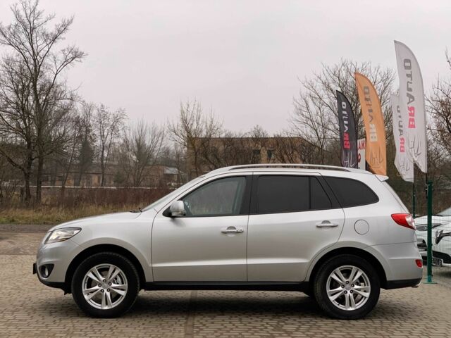 Серый Хендай Санта Фе, объемом двигателя 2.2 л и пробегом 193 тыс. км за 14255 $, фото 3 на Automoto.ua