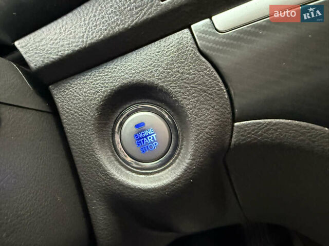 Серый Хендай Санта Фе, объемом двигателя 2.2 л и пробегом 148 тыс. км за 12950 $, фото 42 на Automoto.ua
