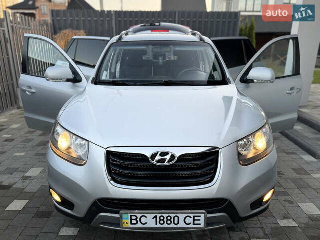 Серый Хендай Санта Фе, объемом двигателя 2.2 л и пробегом 191 тыс. км за 12900 $, фото 31 на Automoto.ua