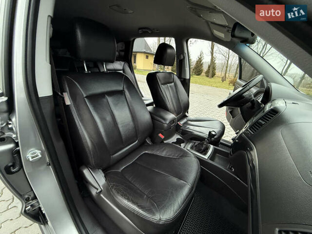 Серый Хендай Санта Фе, объемом двигателя 2 л и пробегом 236 тыс. км за 12600 $, фото 21 на Automoto.ua