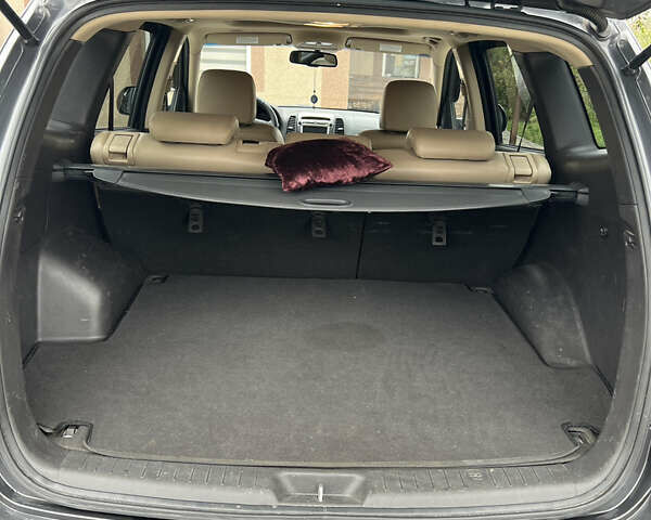 Хендай Санта Фе 2011 в Понинка на Automoto.ua Серый Хендай Санта Фе, объемом двигателя 2.2 л и пробегом 194 тыс. км за 13000 $, фото 9 на Automoto.ua