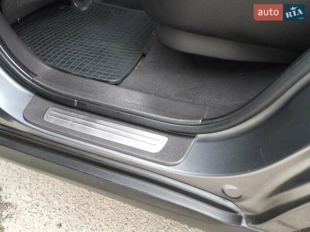 Сірий Хендай Санта Фе, об'ємом двигуна 2.2 л та пробігом 162 тис. км за 13500 $, фото 13 на Automoto.ua