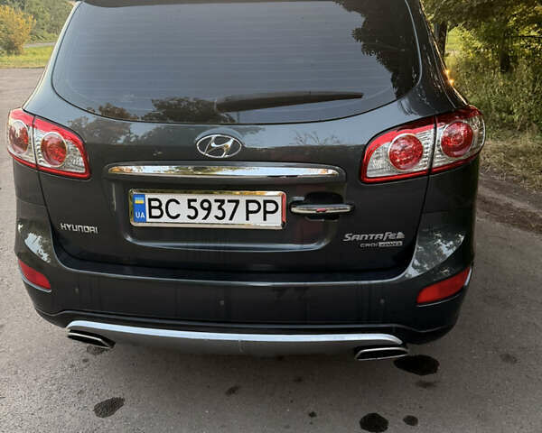 Хендай Санта Фе 2011 в Львове на Automoto.ua Серый Хендай Санта Фе, объемом двигателя 2.2 л и пробегом 268 тыс. км за 12200 $, фото 25 на Automoto.ua