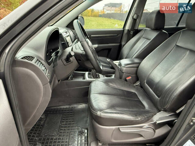 Хендай Санта Фе 2011 у Вінниці на Automoto.ua Сірий Хендай Санта Фе, об'ємом двигуна 2.2 л та пробігом 219 тис. км за 11300 $, фото 9 на Automoto.ua