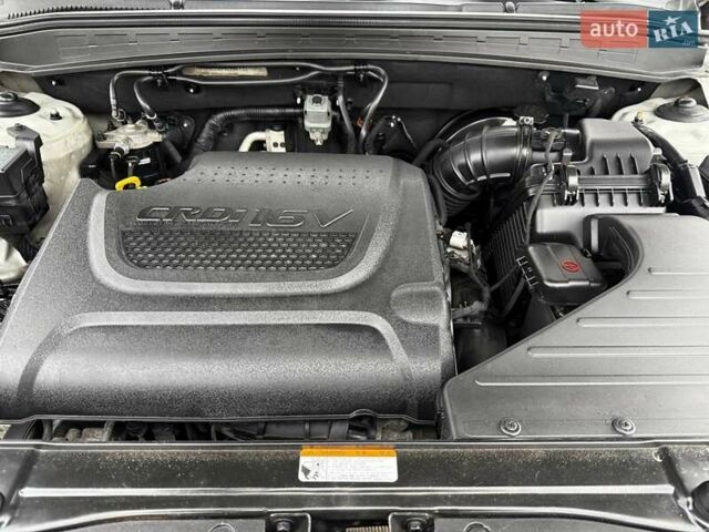 Сірий Хендай Санта Фе, об'ємом двигуна 2.2 л та пробігом 180 тис. км за 11200 $, фото 39 на Automoto.ua