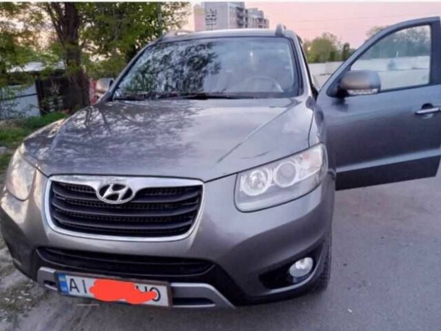 Сірий Хендай Санта Фе, об'ємом двигуна 2.2 л та пробігом 440 тис. км за 11000 $, фото 2 на Automoto.ua
