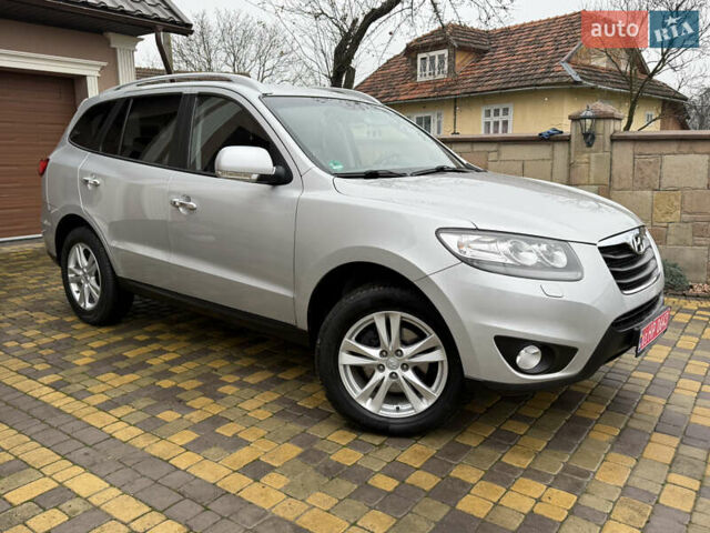 Серый Хендай Санта Фе, объемом двигателя 2.2 л и пробегом 148 тыс. км за 12950 $, фото 9 на Automoto.ua
