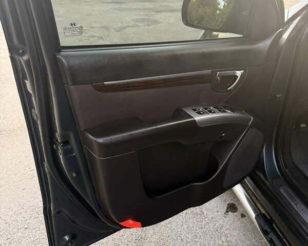 Хендай Санта Фе 2011 в Львове на Automoto.ua Серый Хендай Санта Фе, объемом двигателя 2.2 л и пробегом 268 тыс. км за 12200 $, фото 31 на Automoto.ua