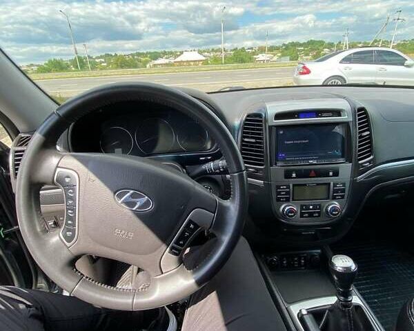 Хендай Санта Фе 2011 у Чернівцях на Automoto.ua Сірий Хендай Санта Фе, об'ємом двигуна 2.2 л та пробігом 250 тис. км за 11679 $, фото 11 на Automoto.ua