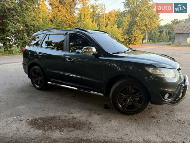 Хендай Санта Фе 2011 в Львове на Automoto.ua Серый Хендай Санта Фе, объемом двигателя 2.2 л и пробегом 268 тыс. км за 12200 $, фото 13 на Automoto.ua