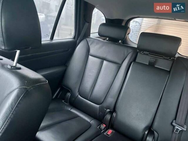 Сірий Хендай Санта Фе, об'ємом двигуна 2 л та пробігом 270 тис. км за 12500 $, фото 17 на Automoto.ua