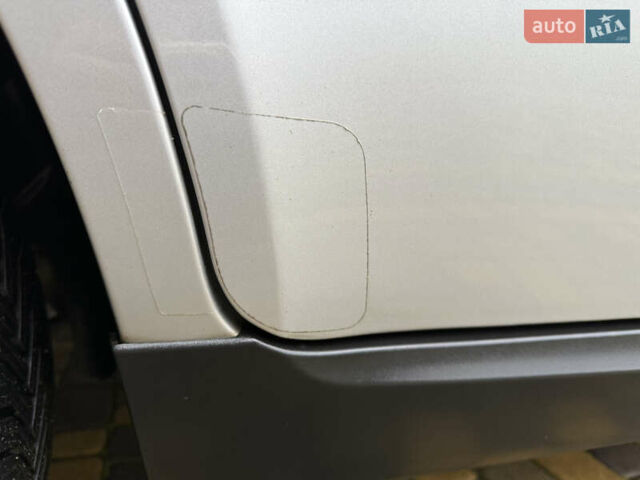 Серый Хендай Санта Фе, объемом двигателя 2.2 л и пробегом 148 тыс. км за 12950 $, фото 78 на Automoto.ua